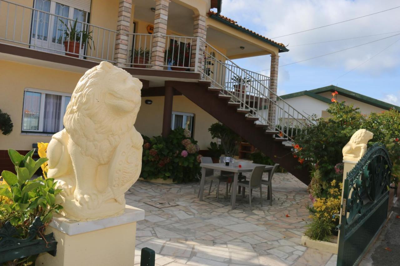 Vivenda Barroso Apartment Nazaré Exterior foto