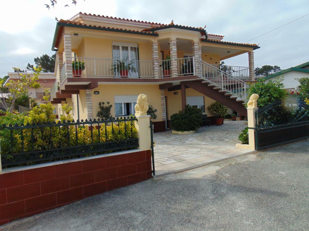 Vivenda Barroso Apartment Nazaré Exterior foto